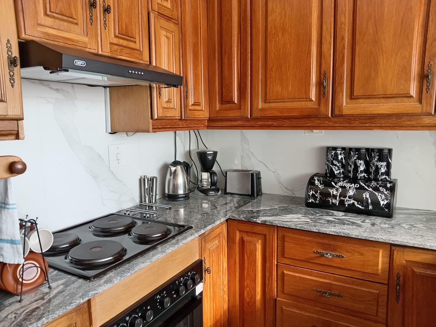 KITCHEN D