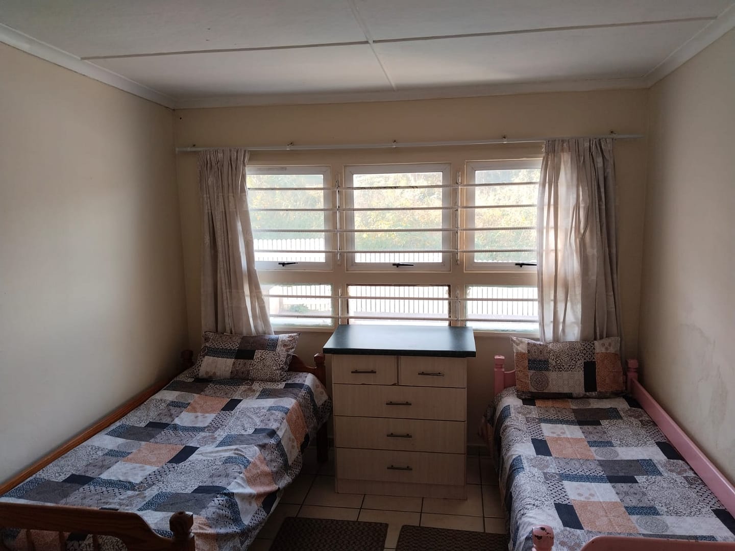 WH-bedroom4