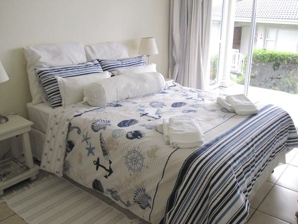 Umz1-main bedroom