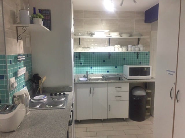 23 kitchen8