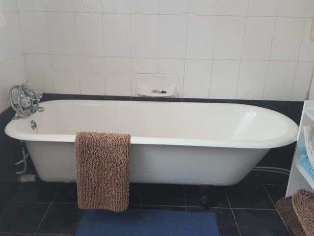 SC-bathroom 2