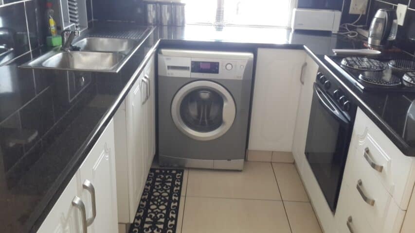 SBS-35-kitchenb