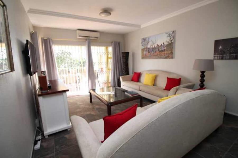 19T-lounge-c